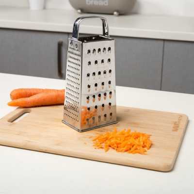 Obrázok pre Oceľové kuchynské strúhadlo
4-stranné