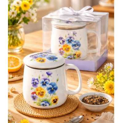 Obrázok pre Hrnček so sitkom porcelánový 500 ml KVETY
