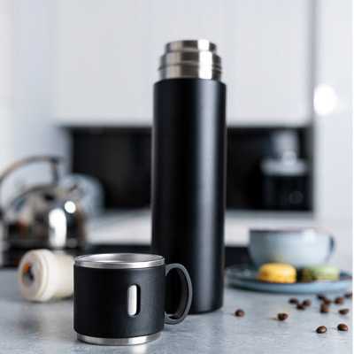 Obrázok pre Termoska nerezová so šálkou čierna  0,58l